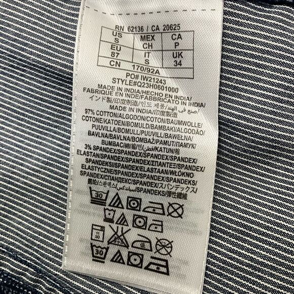 GUESS Pearl Snap Long Sleeve Shirt - Picture 5 of 5